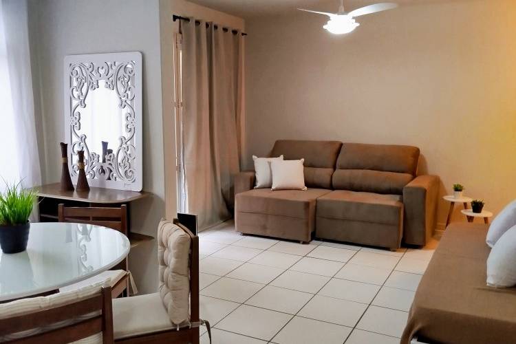 1 Dormit�rio Quadra Mar Rua 145 Centro 