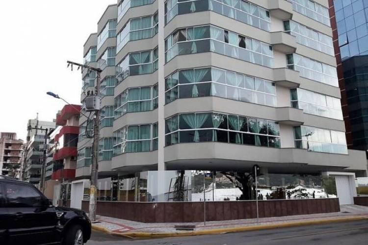 Frente Mar - 3 S�ites - Apto 402